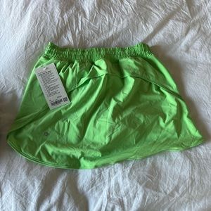 New with tags hotty toddy skort!!! Lulu lemon